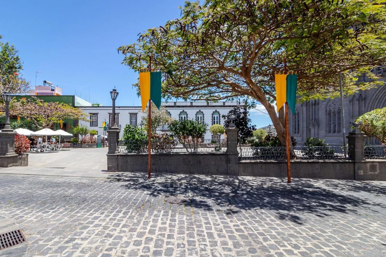 Villa Casona Gildana: Historia, Patrimonio/E-working Arucas