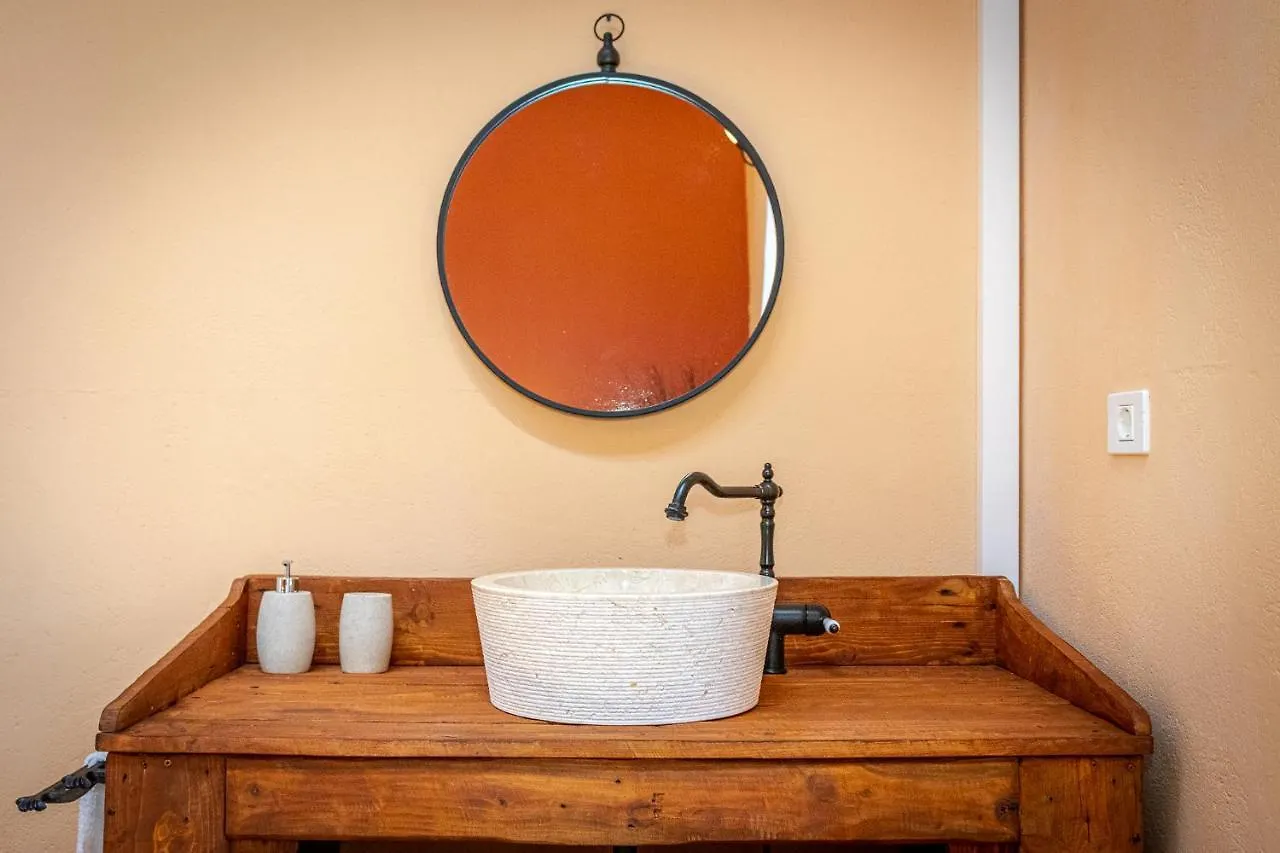 הוילה ארוקאס Casona Gildana: Historia, Patrimonio/E-Working